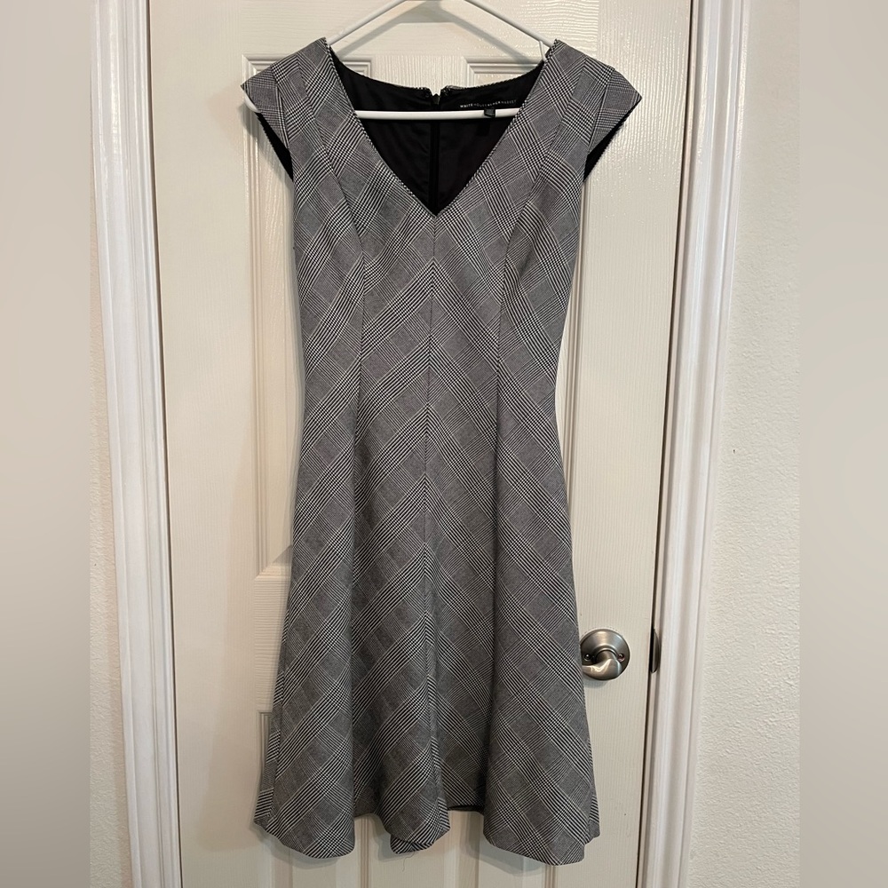 White House Black Market/WHBM excellent used condition